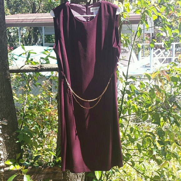 Studio One Dress - Picture 1 of 5